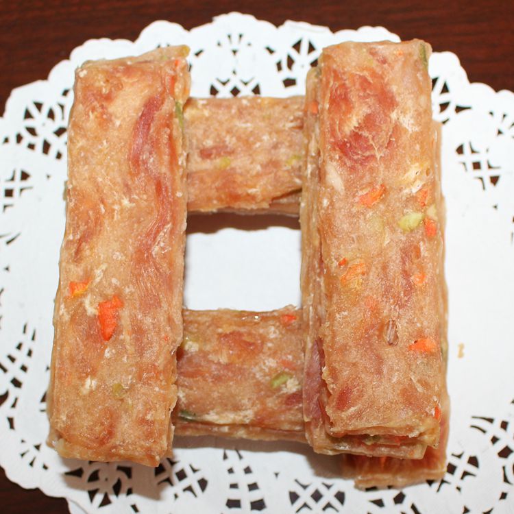 Long slices of chicken and vegetables